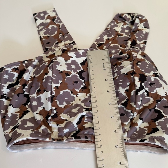 Down East cheetah print swim top large - Picture 5 of 8